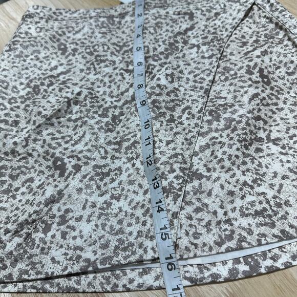 Free People NWT Fake Out Leopard Print Faux Leather Skirt in Light Combo Size 10 - Picture 10 of 10